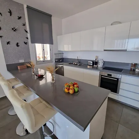 Holiday home Leonidas *